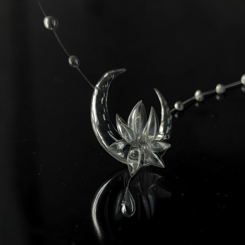 Elven Dew Necklace – Crescent