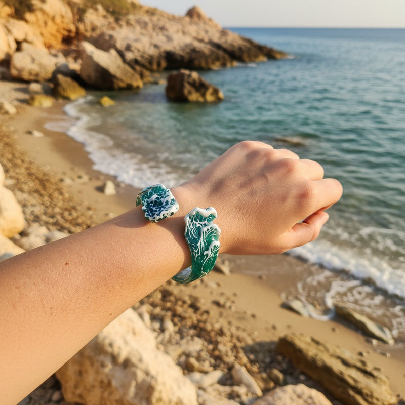 Emerald Sea Wave Bracelet – Handmade
