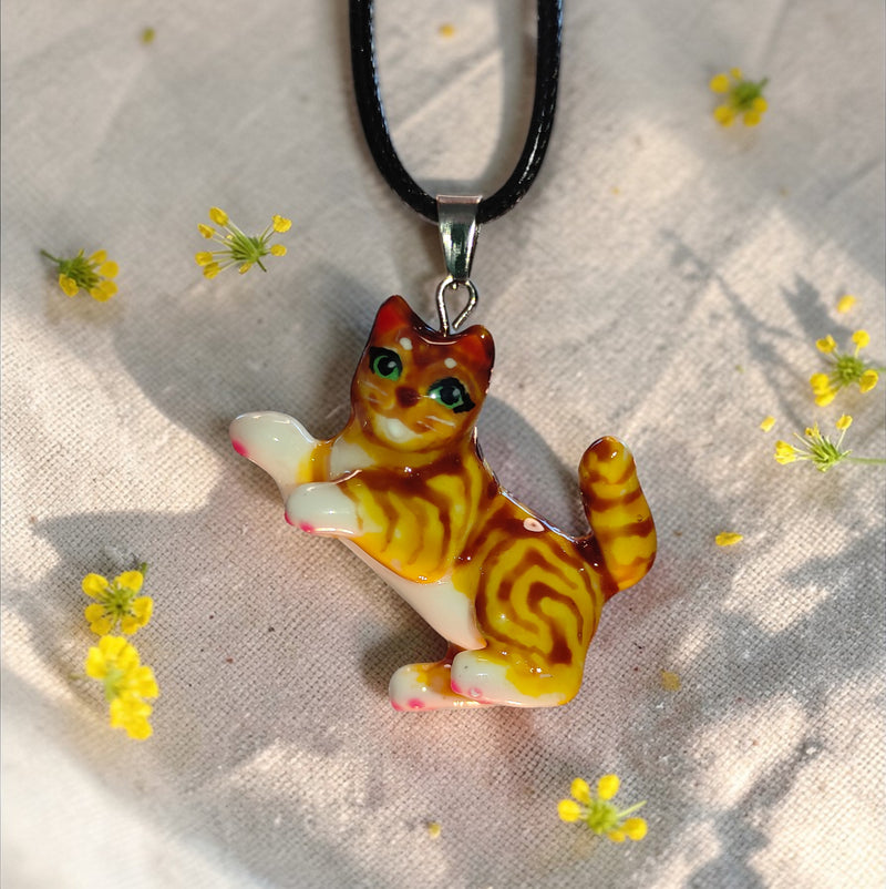 Kotor Cat Pendant – Ginger
