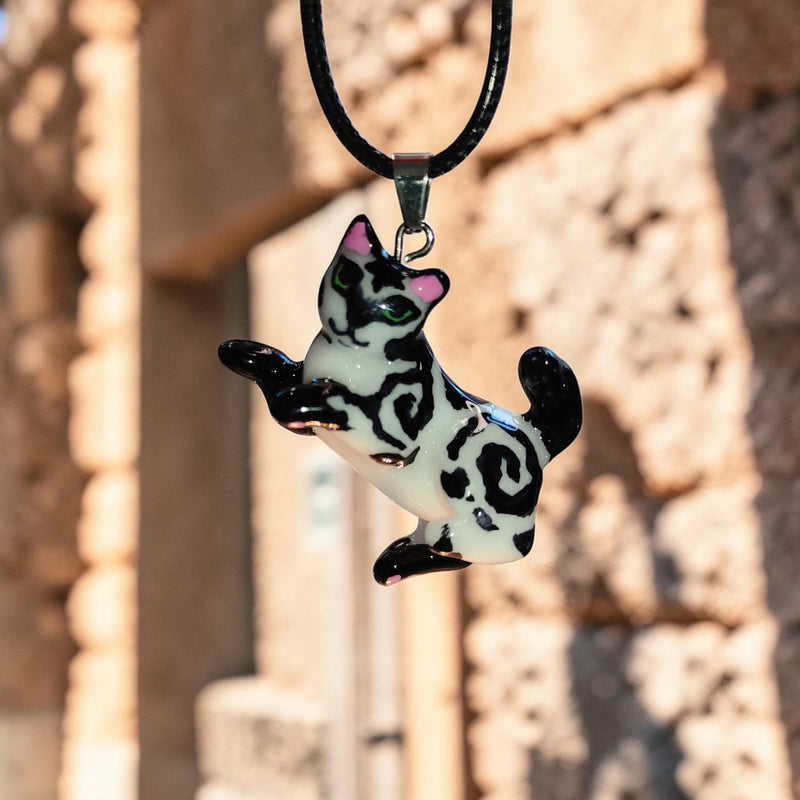 Kotor Cat Pendant – Black & White