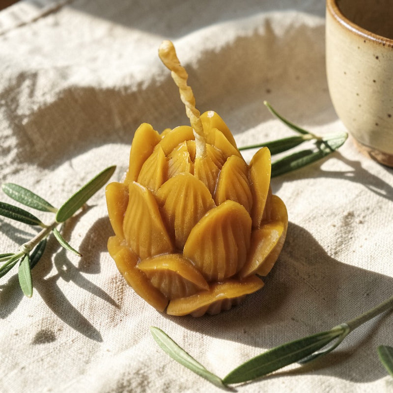 Beeswax Candle Lotus