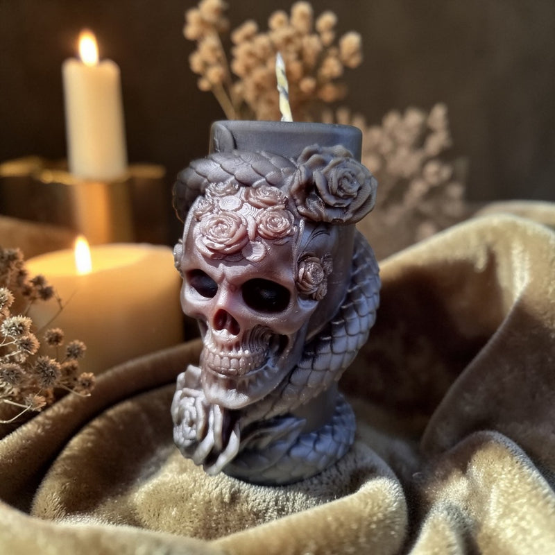 Serpent Crown Skull Candle black