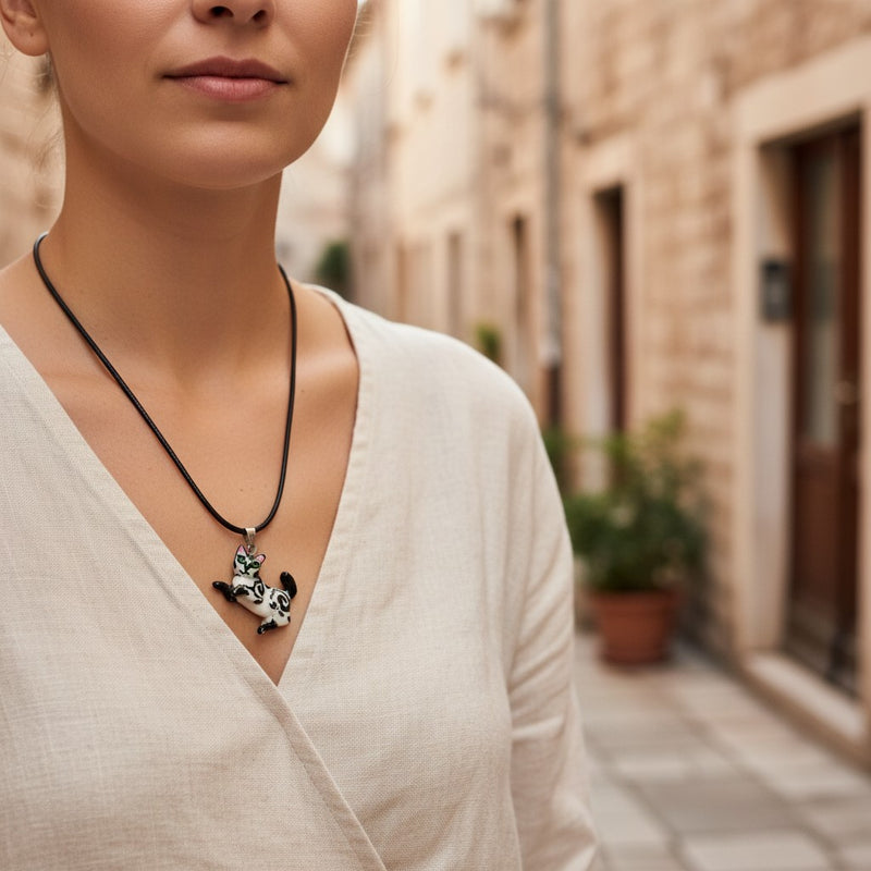 Kotor Cat Pendant – Black & White
