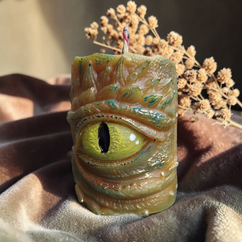 Dragon Green Eye Candle