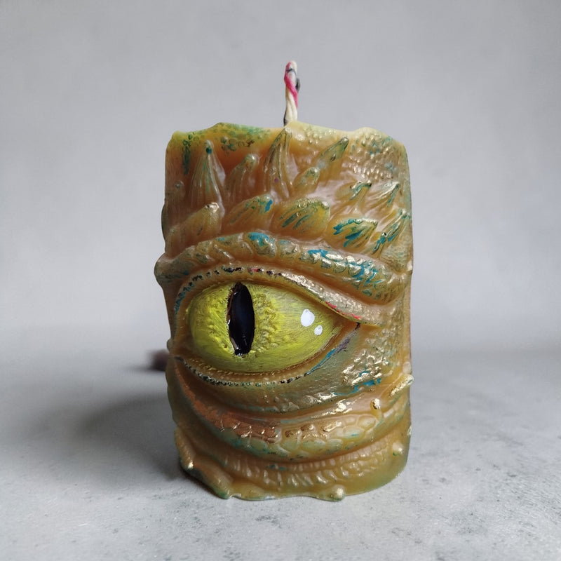 Dragon Green Eye Candle