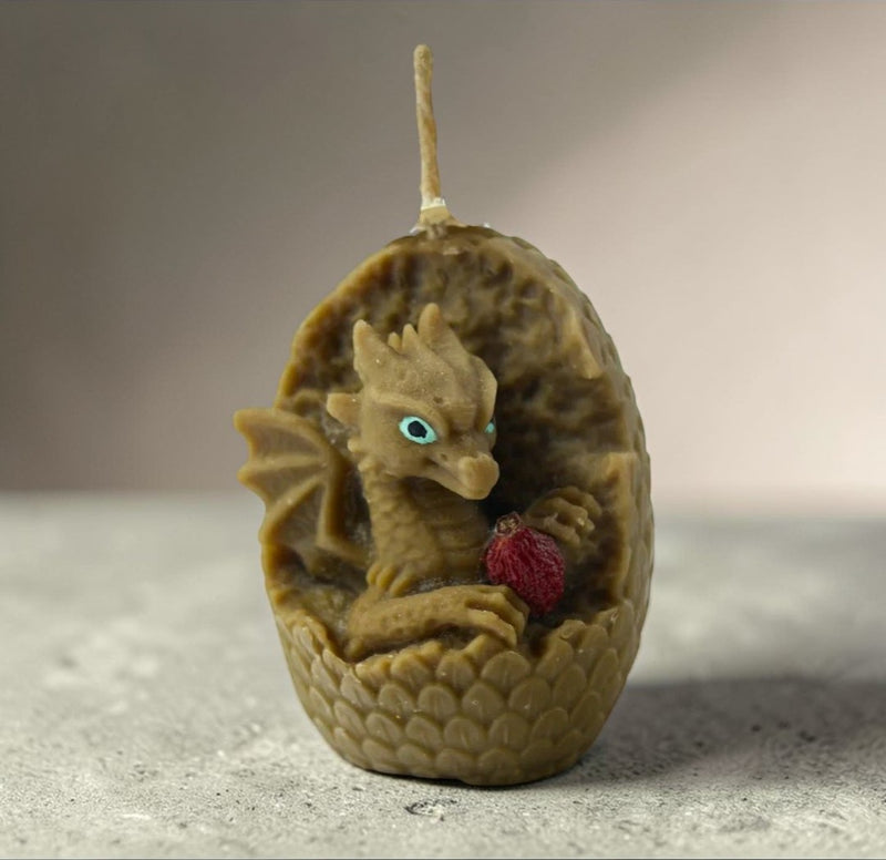 Dragon’s Nest Candle